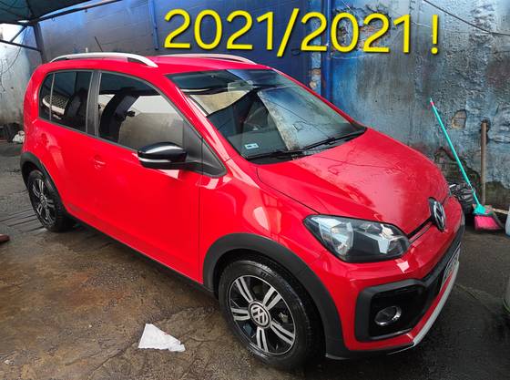 VOLKSWAGEN UP 1.0 170 TSI TOTAL FLEX XTREME 4P MANUAL